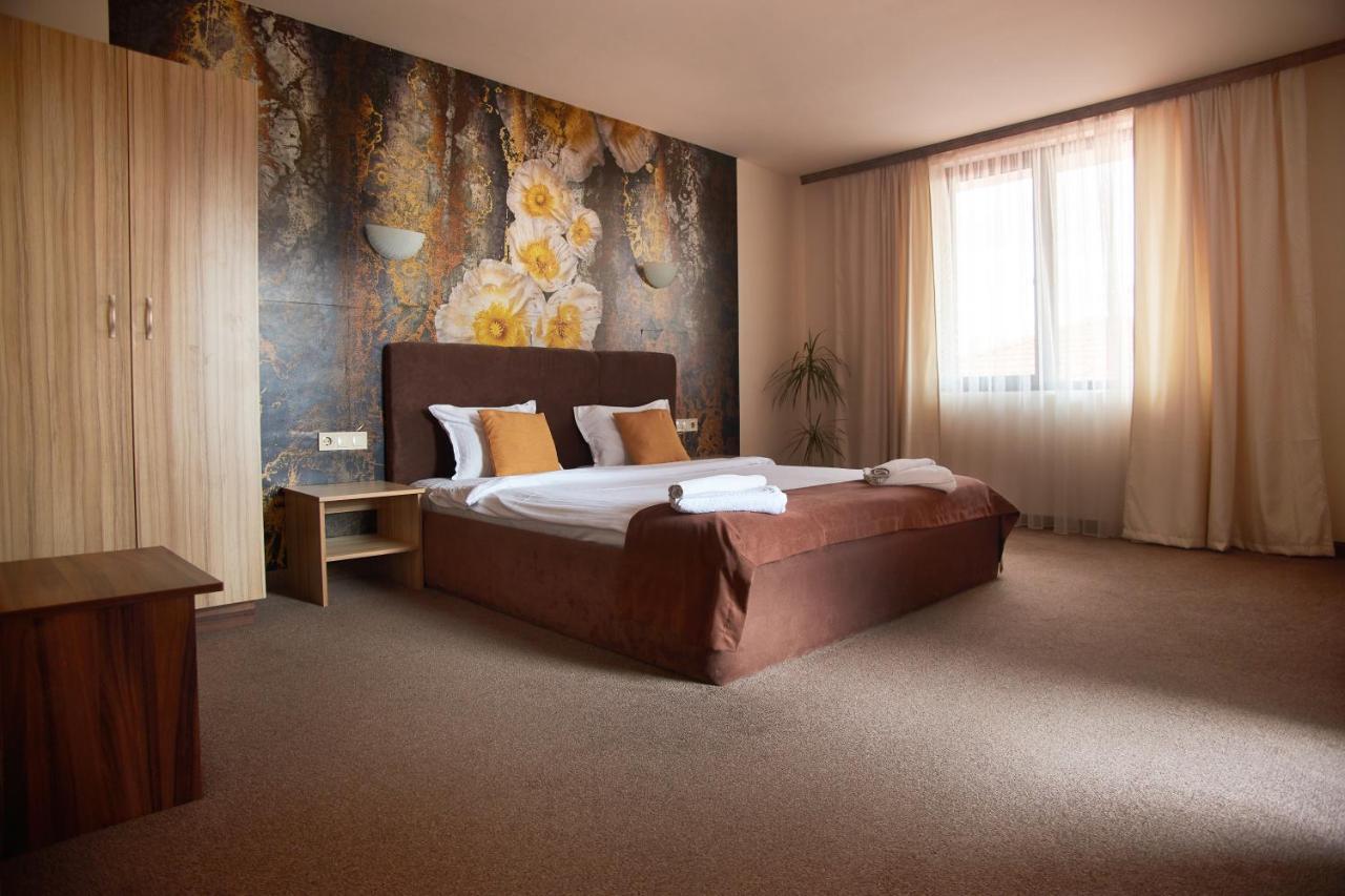 Flamingo Hotel Plovdiv Esterno foto